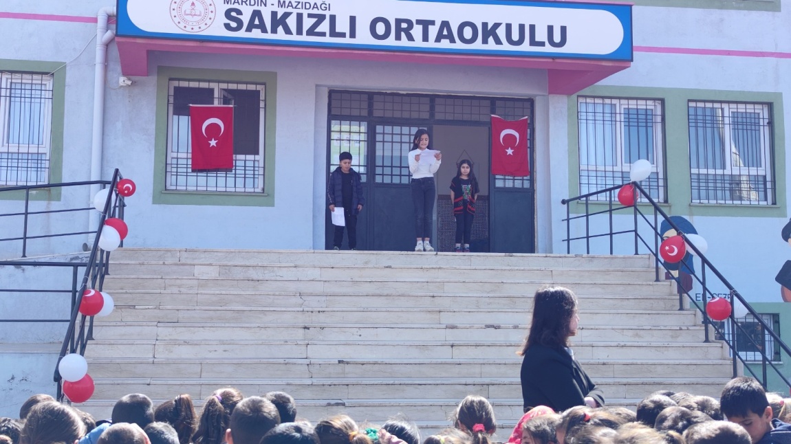 “12 Mart İstiklal Marşı' nın Kabulü ve Mehmet Akif Ersoy' u Anma Günü” programımız okulumuzda büyük bir coşku ve duyguyla gerçekleşti.